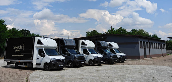 DOSTARCZAMY WŁASNYM TRANSPORTEM